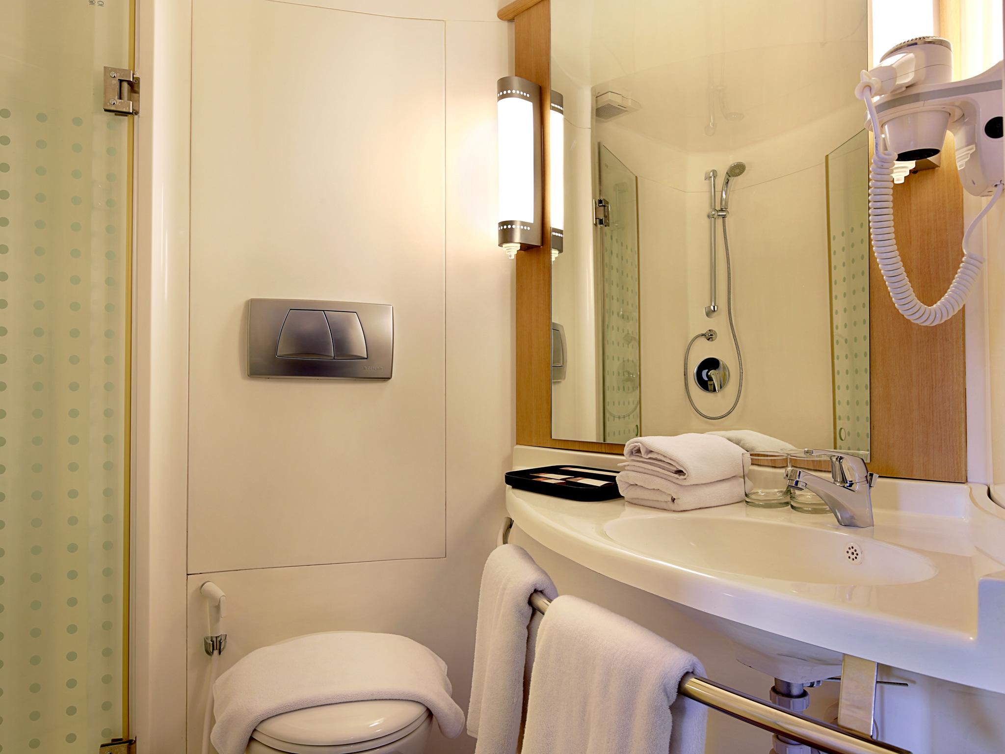 Ibis Bali Legian Street Hotell Exteriör bild