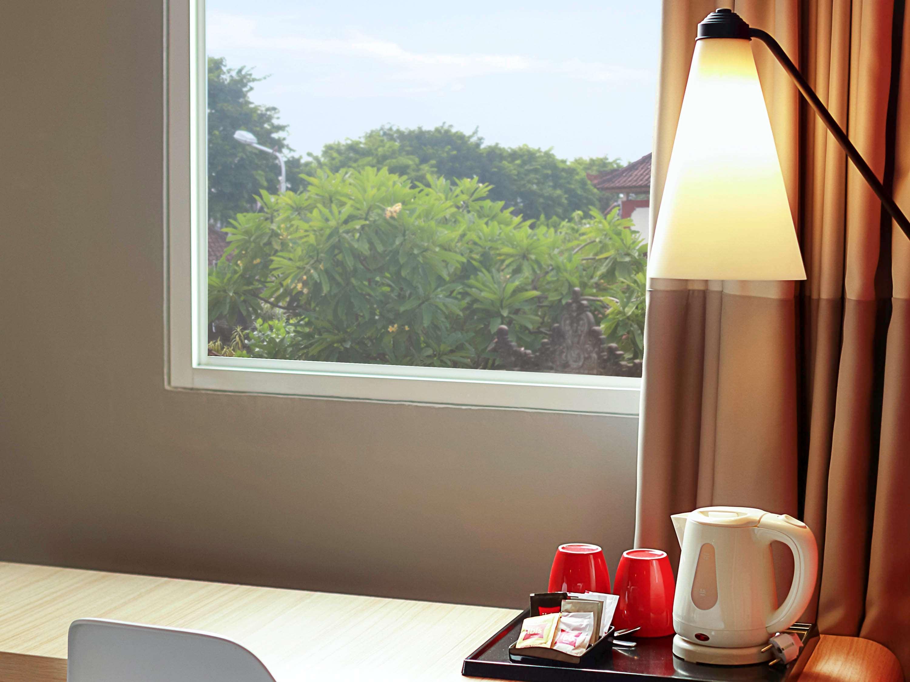 Ibis Bali Legian Street Hotell Exteriör bild