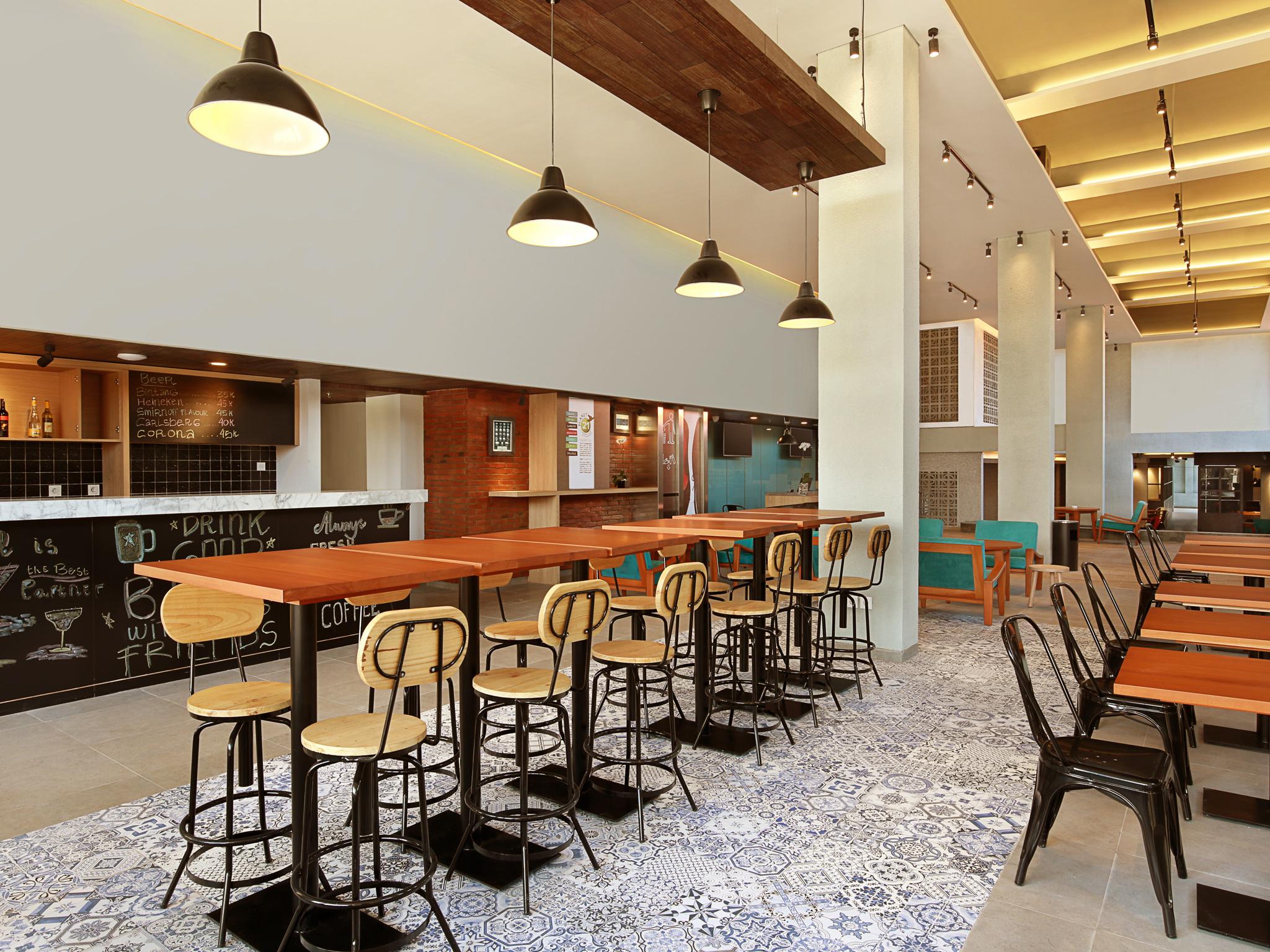 Ibis Bali Legian Street Hotell Exteriör bild